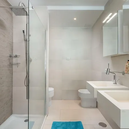 The Waves, Luxurious 5*, Wifi, Olympic Pool * Palm-mar