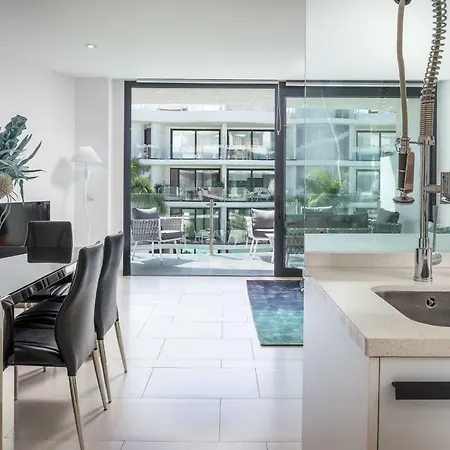 The Waves, Luxurious 5*, Wifi, Olympic Pool Apartment Palm-mar